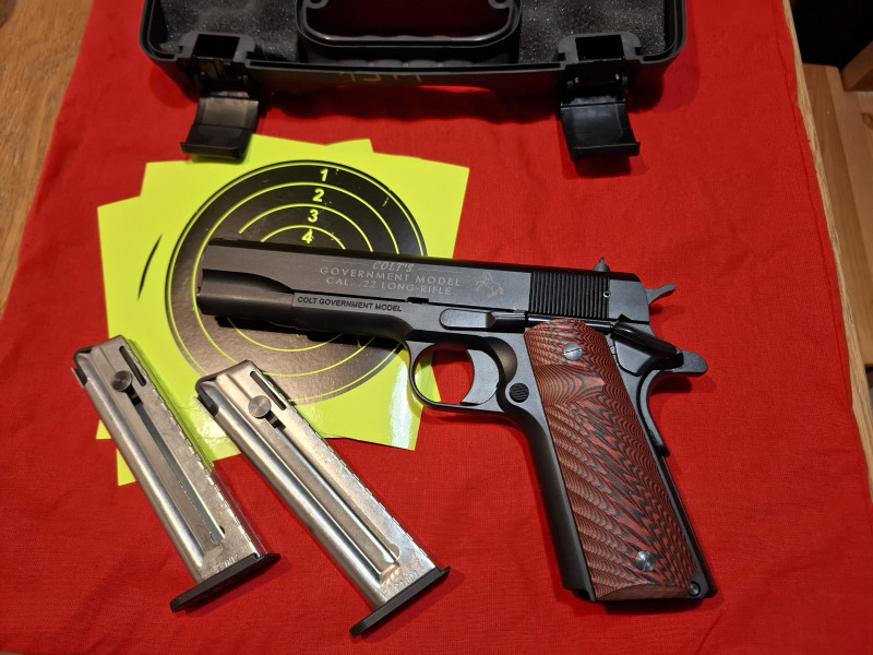Colt 1911 od Waltherv 3xzásobnik 22lr