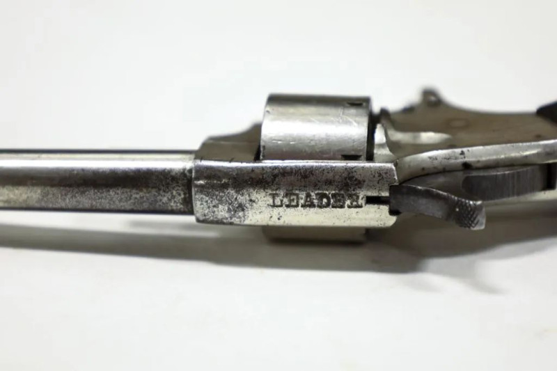 Starožitný revolver Hopkins Allen .22 – 7ran