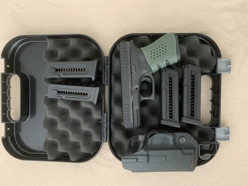 Glock 44