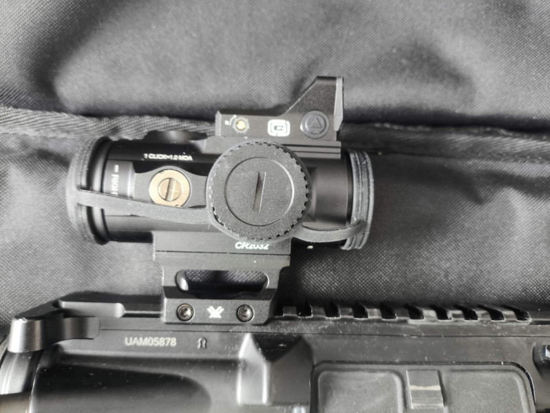 UAR-15 