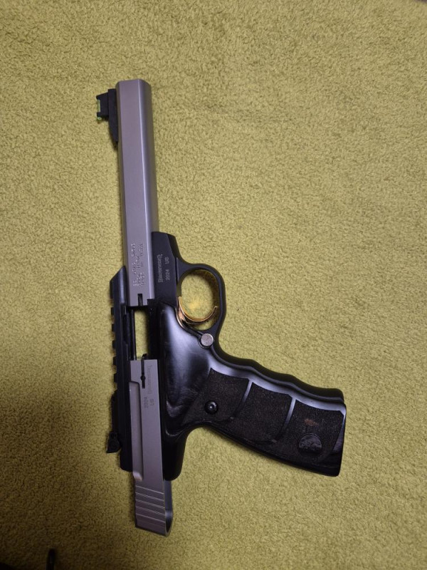 Browning Buck Mark