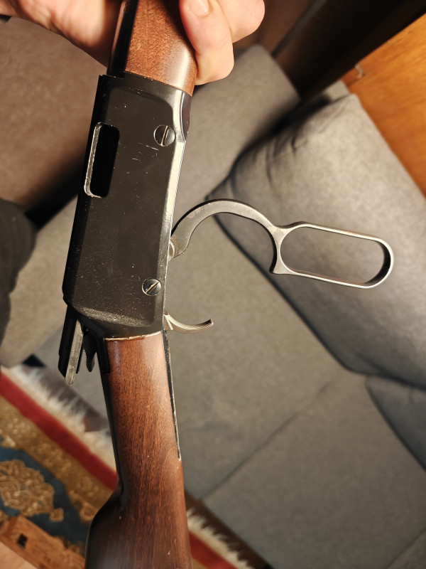 Puska lever action Henry USA .22LR
