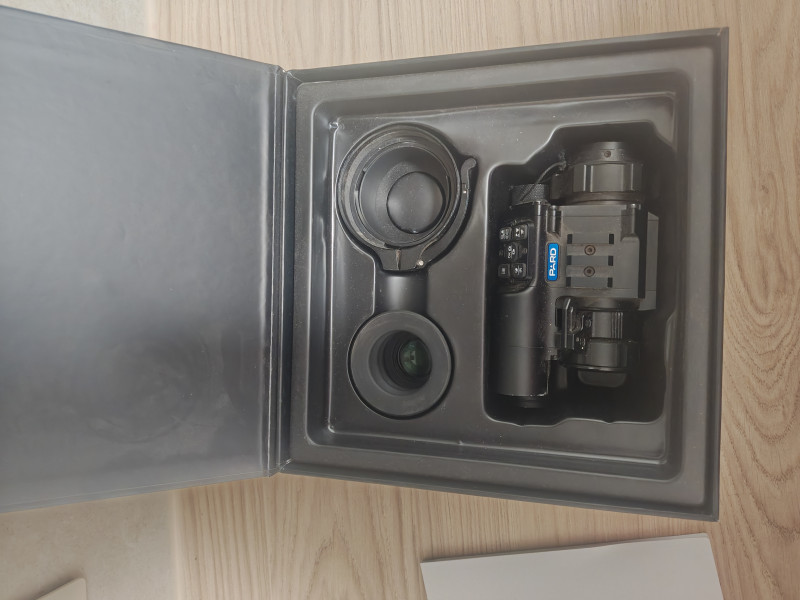 Pard FD1-LRF 940mm
