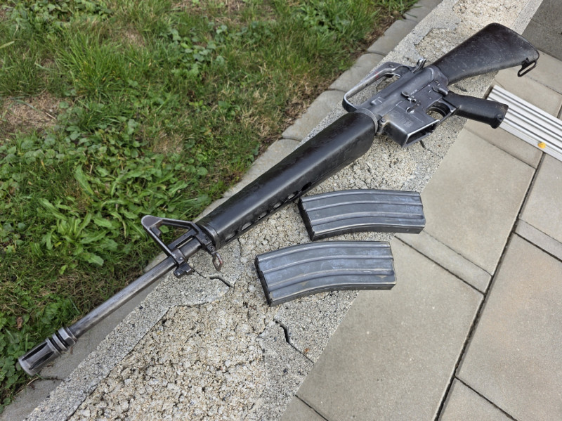 COLT M16A1