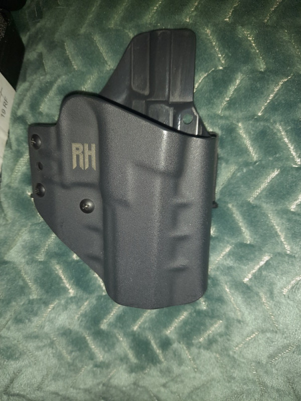 ČZ P-10F 9mm