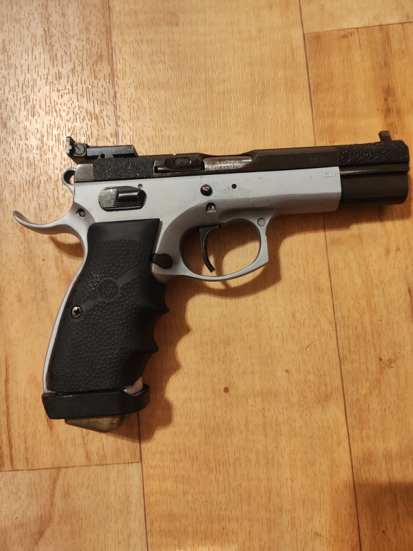 CZ 75 40SW