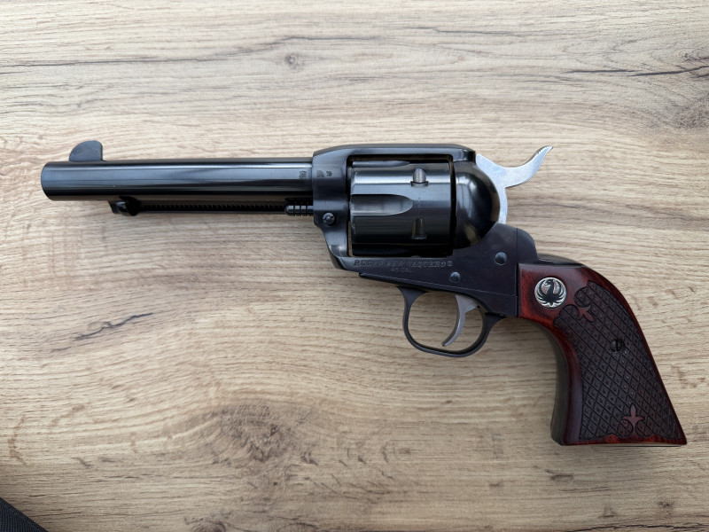 Ruger New Vaquero SAA