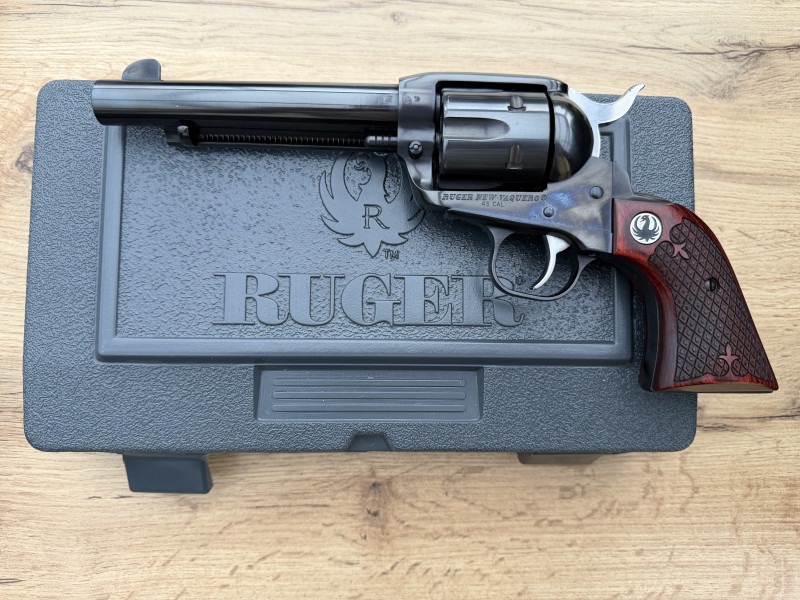 Ruger New Vaquero SAA