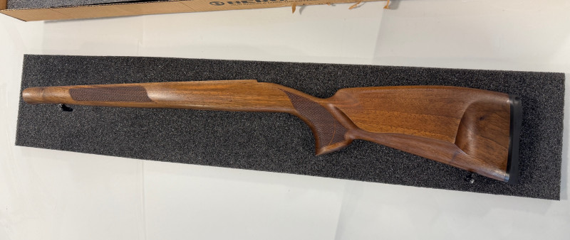 Pažba kulovnice CZ 557 Lux