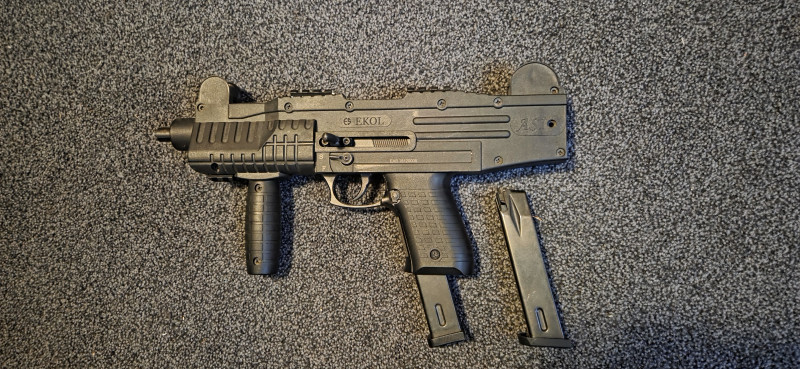 Ekol Asi 9mm PAK full auto