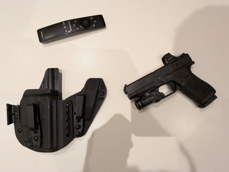 RH Holsters AIWB - Glock 48 MOS + Streamlight TL