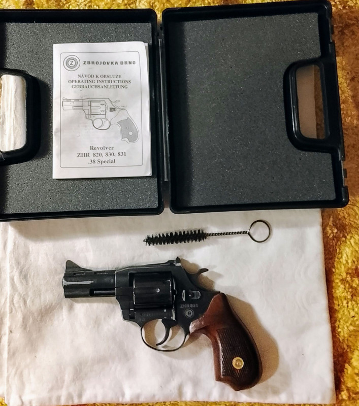 Revolver ZHR 831 – .38 Special