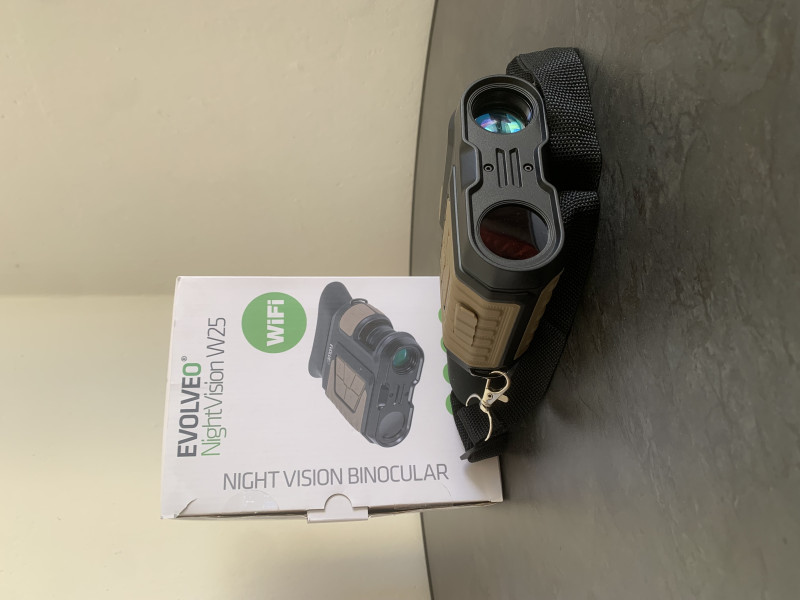 Binokulární noční vidění EVOLVEO NightVision W25 s WiFi
