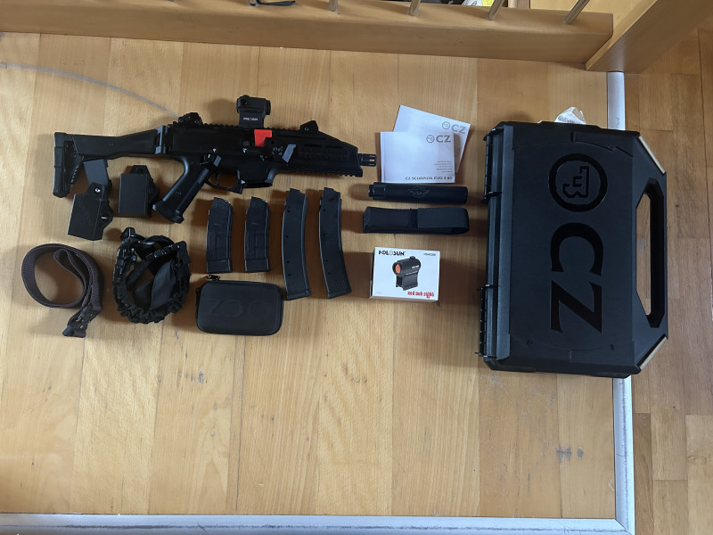 CZUB Scorpion EVO3 S1 komplet výbava na PCC