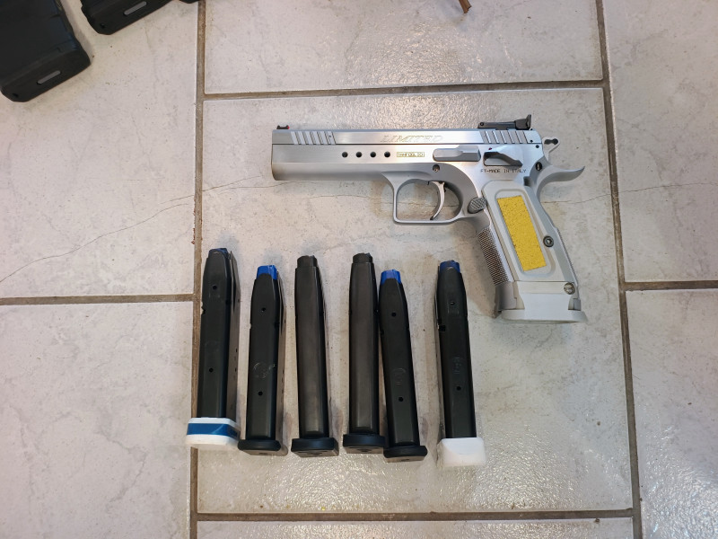 Tanfoglio Limited
