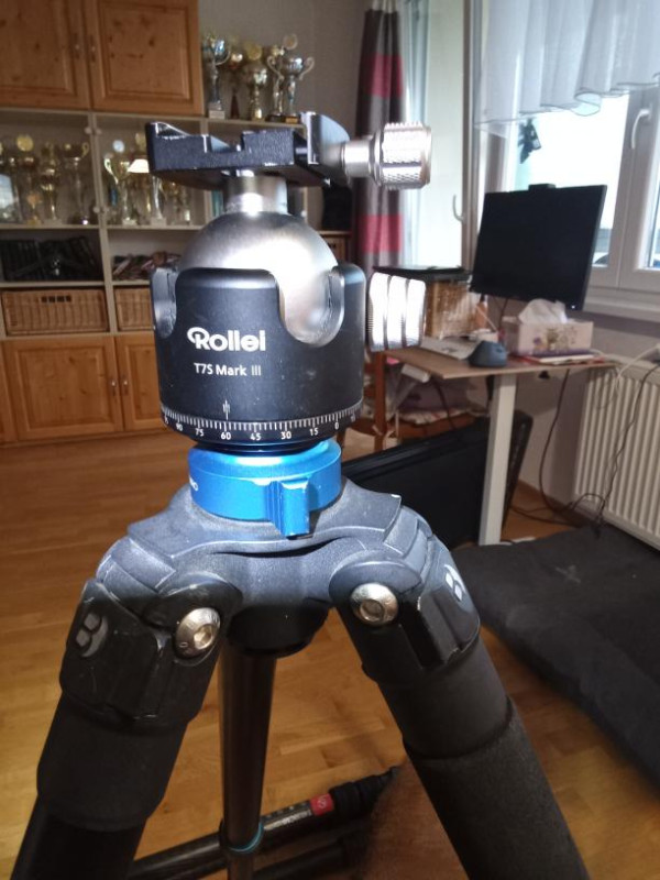 Tripod Benro + hlava Rollei T7S Mark III
