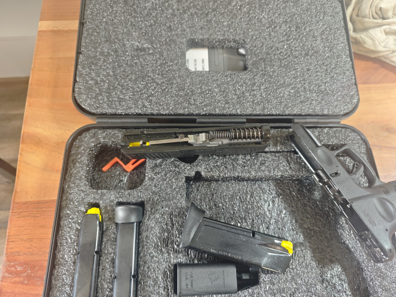 Taurus G3c nová zbraň 