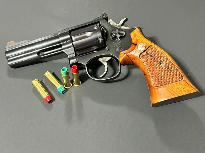 SW 586-4 357 Magnum