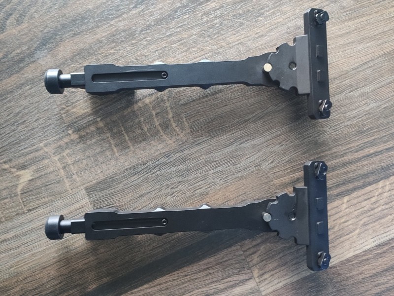 Taktický M-LOK bipod, dvojnožka