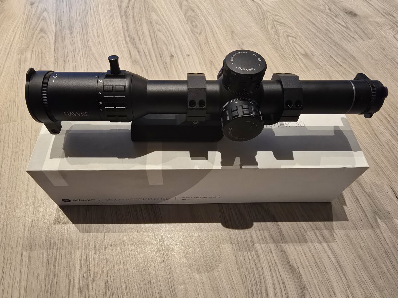 LPVO Hawke Frontier 30 1-6x24 IR Tactical Dot