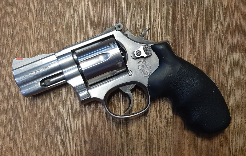 Smith & Wesson 686-4 .357mag. 2'5 