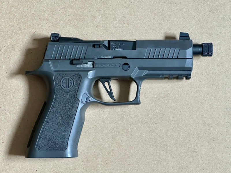 SIG SAUER P320 XCARRY LEGION