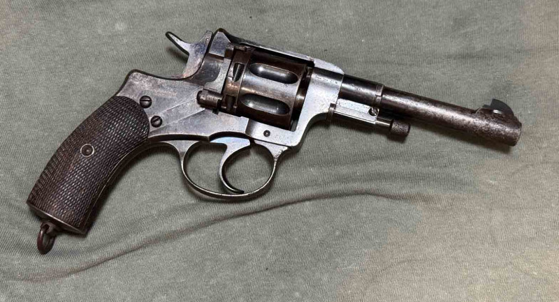 Revolver Nagant M.1895, prvopočátek!!!