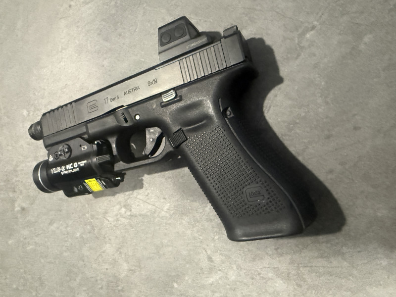 Glock 17 FS MOS se závitem