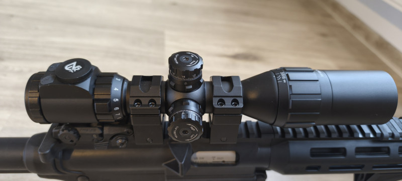 Prodám puškohled UTG 3-9 x 32