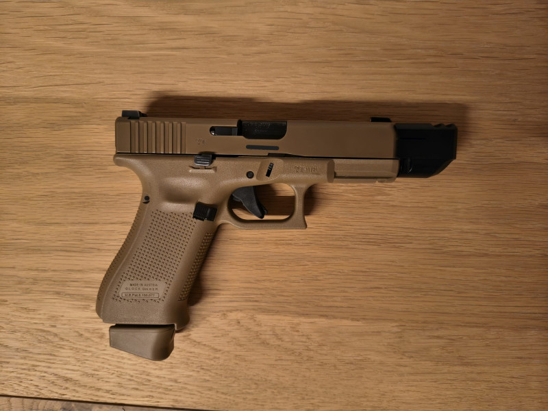 Glock 19X - kompenzátor a performance spoušť 