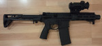 Daniel Defense DDM4 PDW + kolimátor + náboje