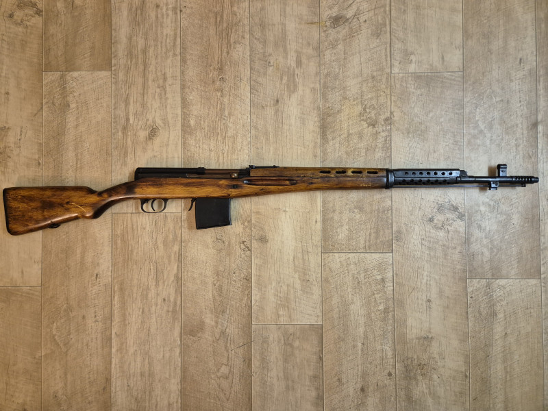 SVT-40