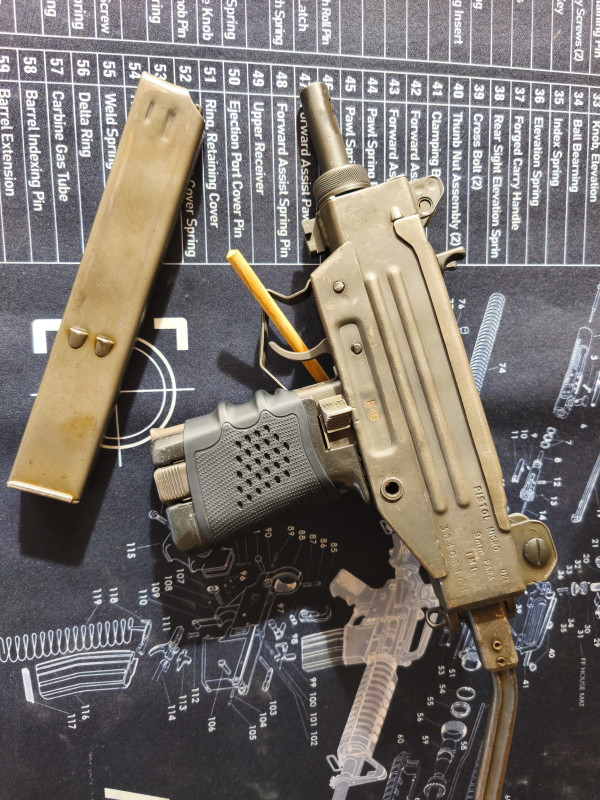Micro UZI 