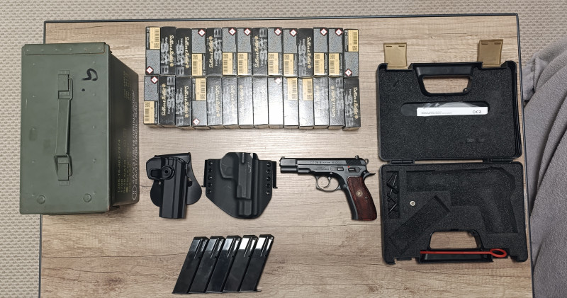 Prodám CZ 75 B omega.