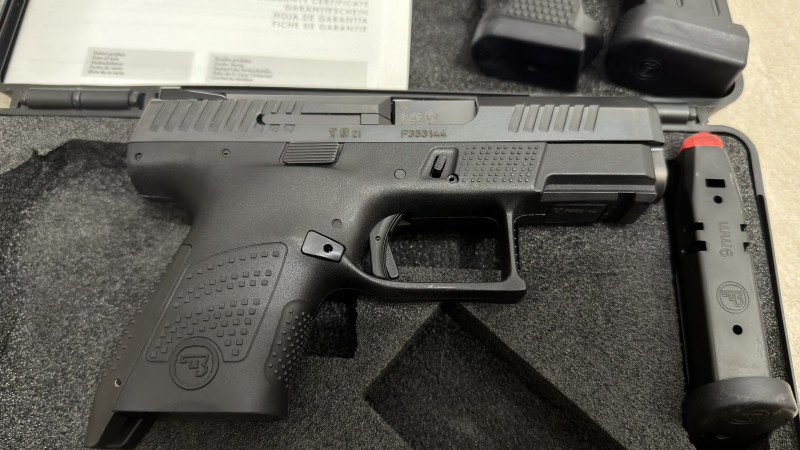 CZ P10s