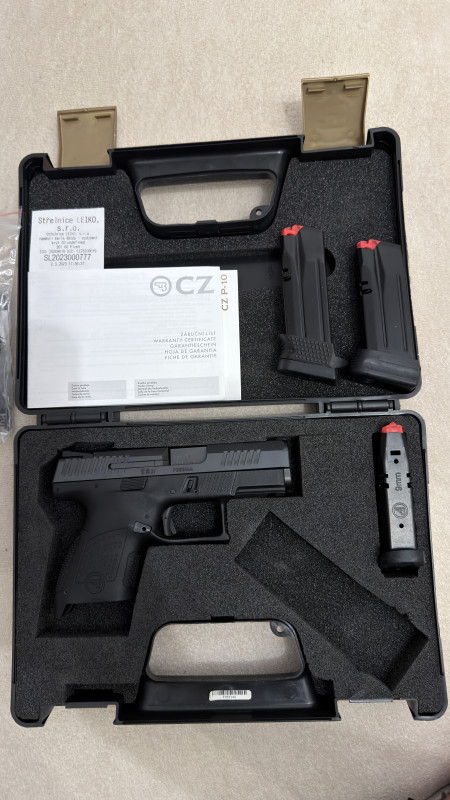 CZ P10s