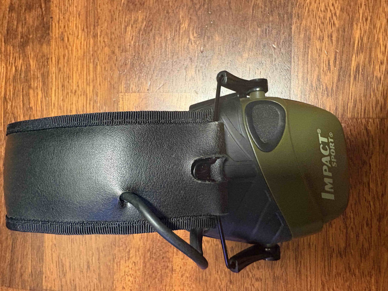 Elektronická sluchátka Howard Leight Impact Sport