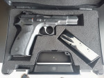 CZ85