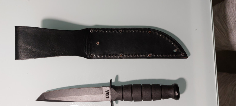 Short KA-BAR Tanto