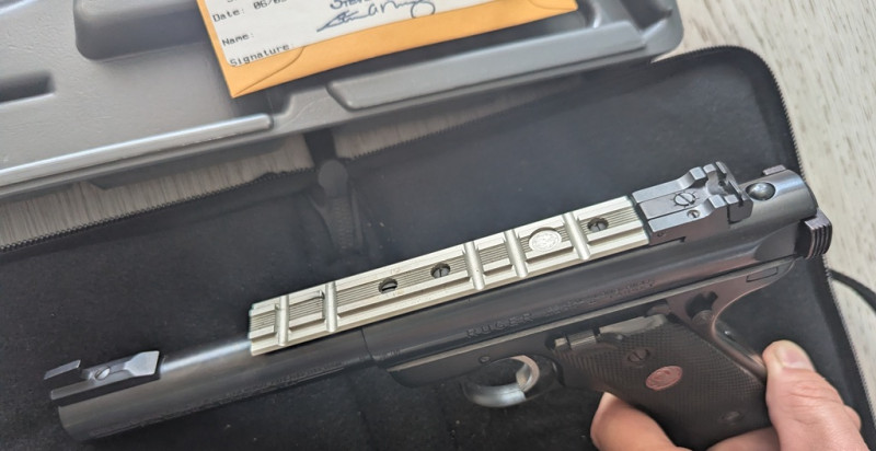 RUGER MK512, horní lišta, origo obal ráže .22