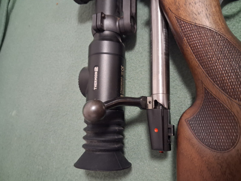 Kulovnice opakovací CZ 557+ termovize