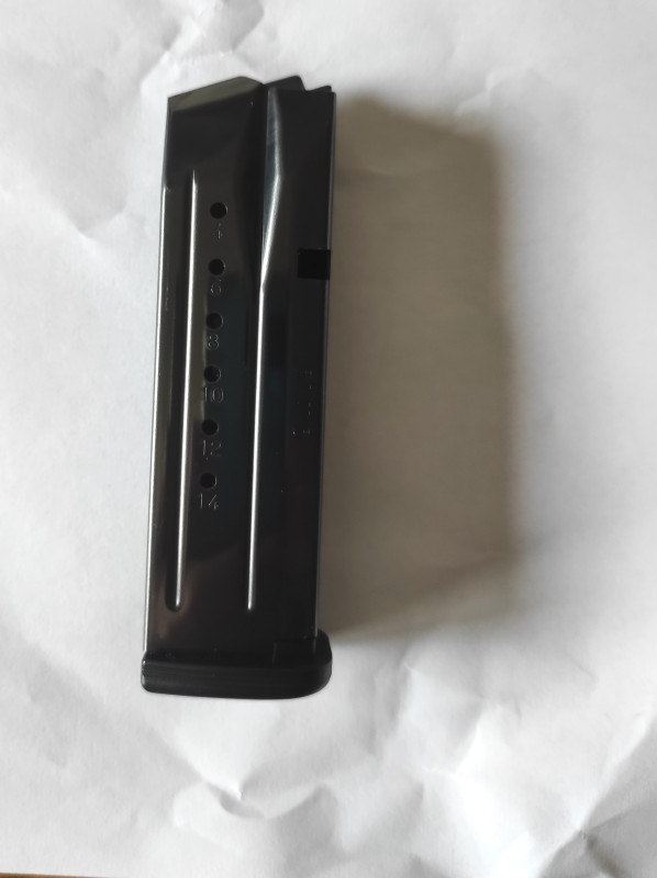 Zásobník pistole Steyr M9