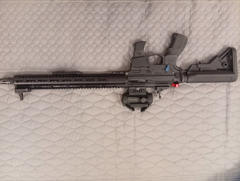 AR 9