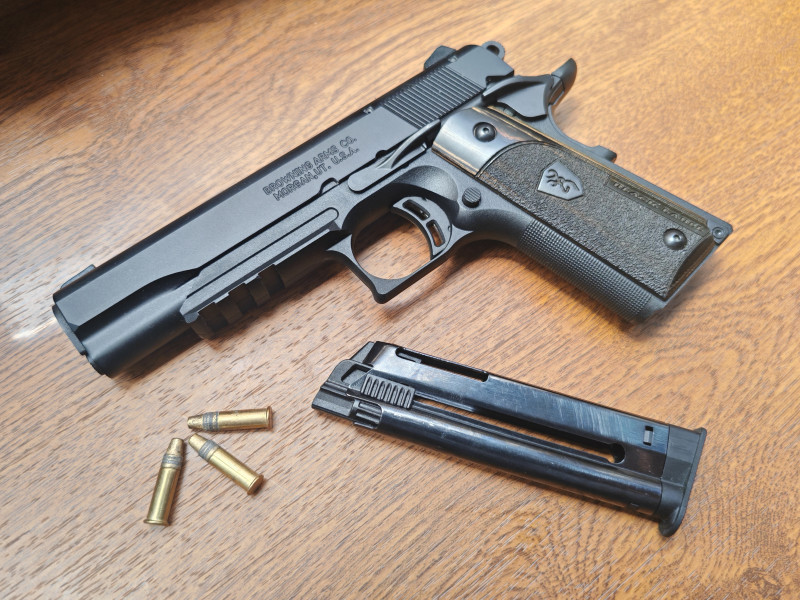 Browning Black Label, 22 LR.