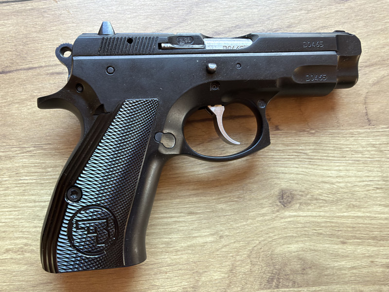 CZ 75 Compact