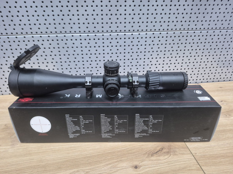 Sightmark Citadel 3–18×50 MR2 FFP – krabice a krytky
