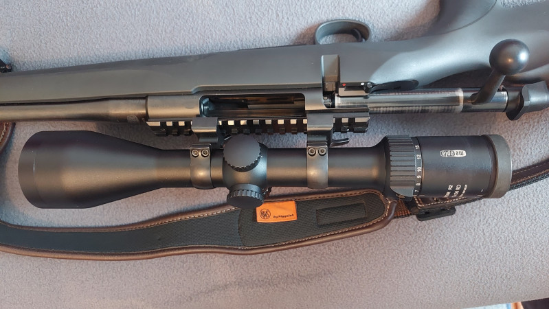 Puškohled Meopta Meostar R2 2,5 -15 x 56 RD