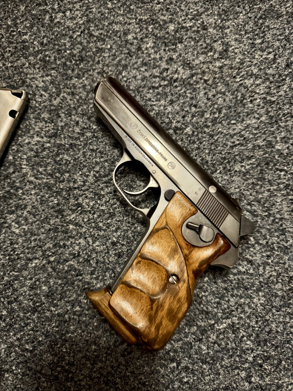 CZ 50
