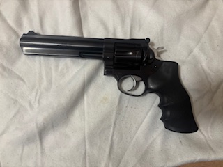 RUGER GP100 357 Magnum/38 Special 