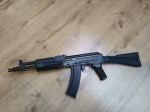 AK105 Essential, Mosfet verze E&L